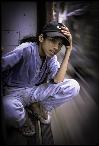 "Tomboy" riding the rails in Mumbai